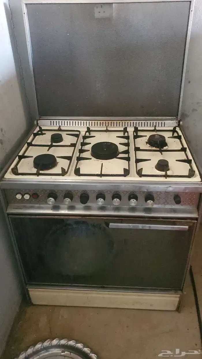 ثلاجه كبيره ...مع فرن 1