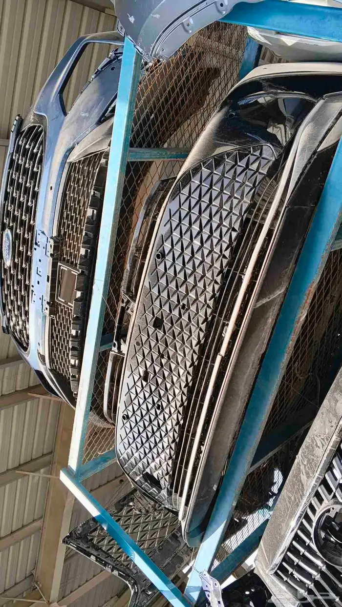 صدامات كراون تويوتا 2024-2025 اصلي وكاله 2