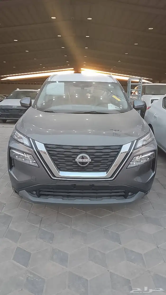 نيسان اكس تريل 2025 SV بلس كاش واقساط 0