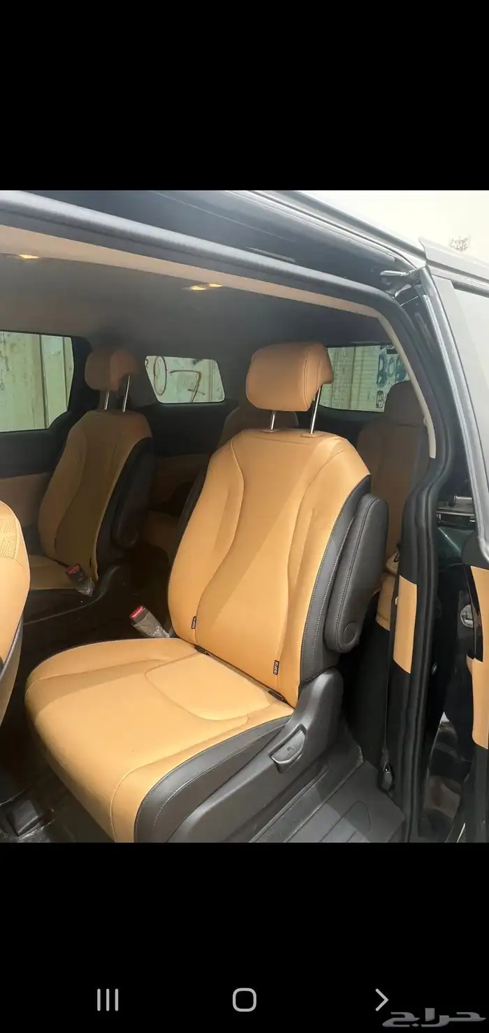 سيارة كيا كرنفال 4