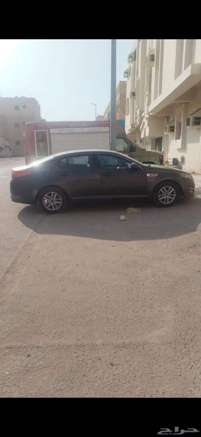 كيا اوبتيما قير عادي موديل 2011 مستعمل نظيف 1