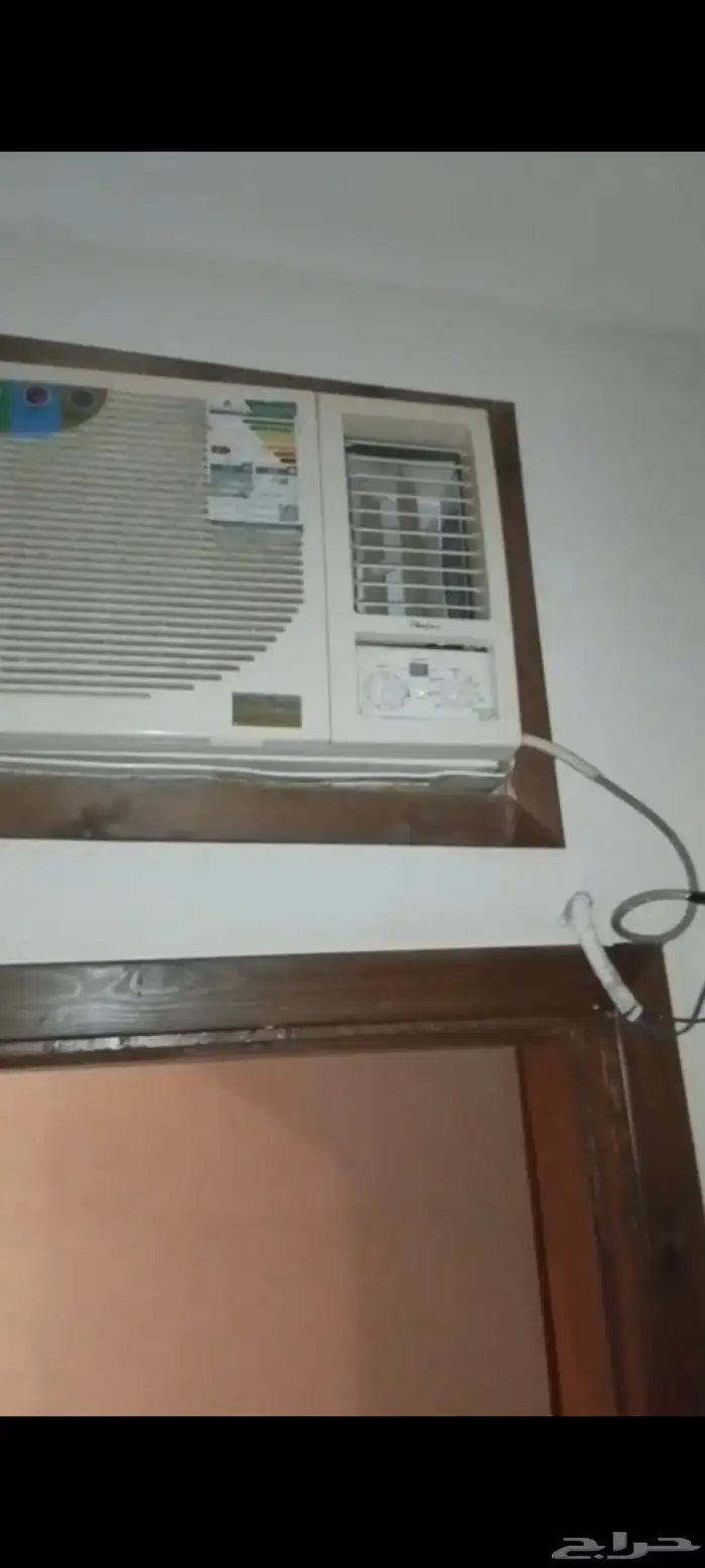 مكيف شباك نظيف للبيع 1