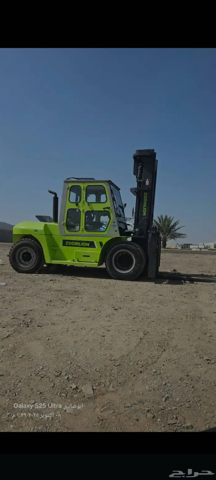 فوركلفت ومعدات ثقيله كرينات سيزر لفت جي سي بي للايجار الشهري 0