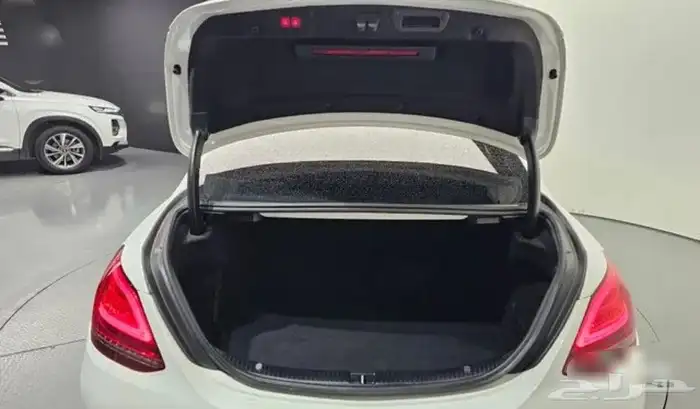 مرسيدس C200 AMG LINE 2021 6