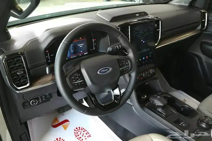 فورد ايفرست ليمتد 2025 5