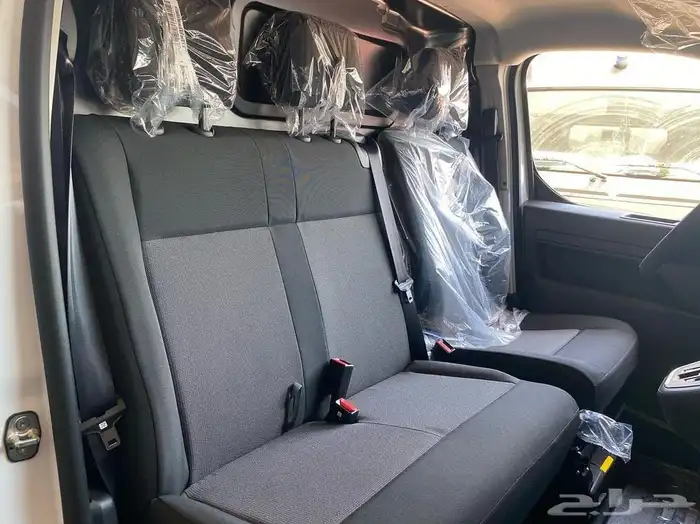 بيجو اكسبريت موديل 2025 بضاعة باقل الاسعار كاش اقساط 4