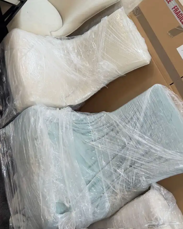 كراسي بار وكرسي مكتبي فاخره 9