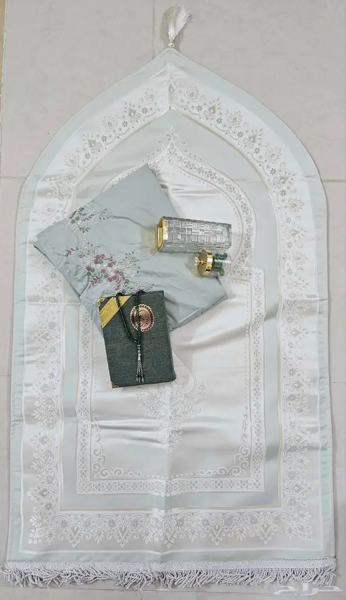 اطقم صلاة شرشف دبل كلوش ومطرز ومكسر 29