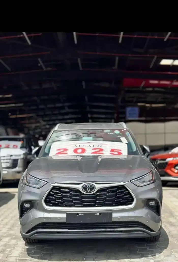 تويوتا هايلاندر 2025 GLE كاش وتقسيط 0