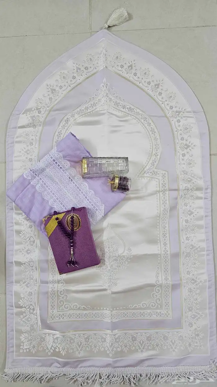 اطقم صلاة شرشف دبل كلوش ومطرز ومكسر 26