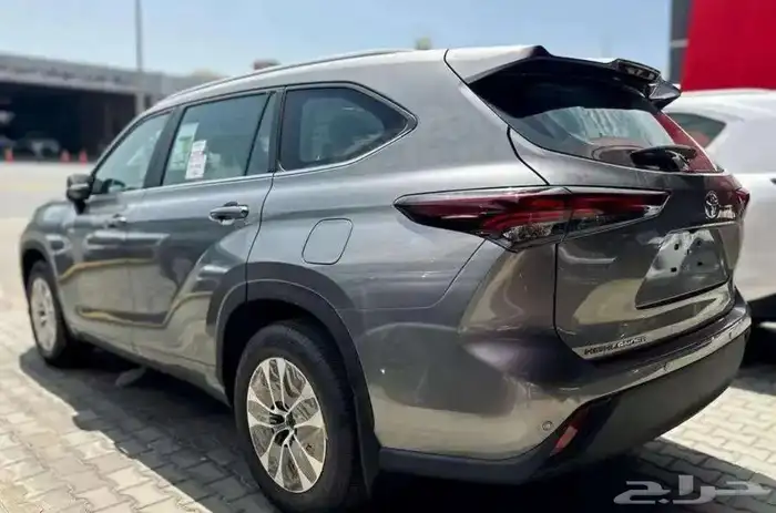 تويوتا هايلاندر 2025 GLE كاش وتقسيط 2