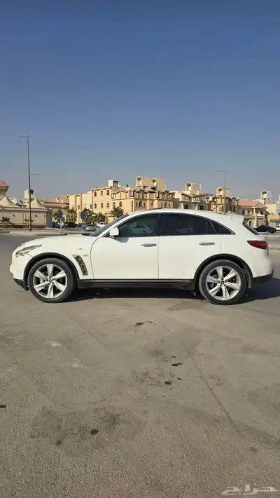 انفينيتي QX70s موديل 2014 8 سلندر 5.0L دبل و ممشى قليل جدا index