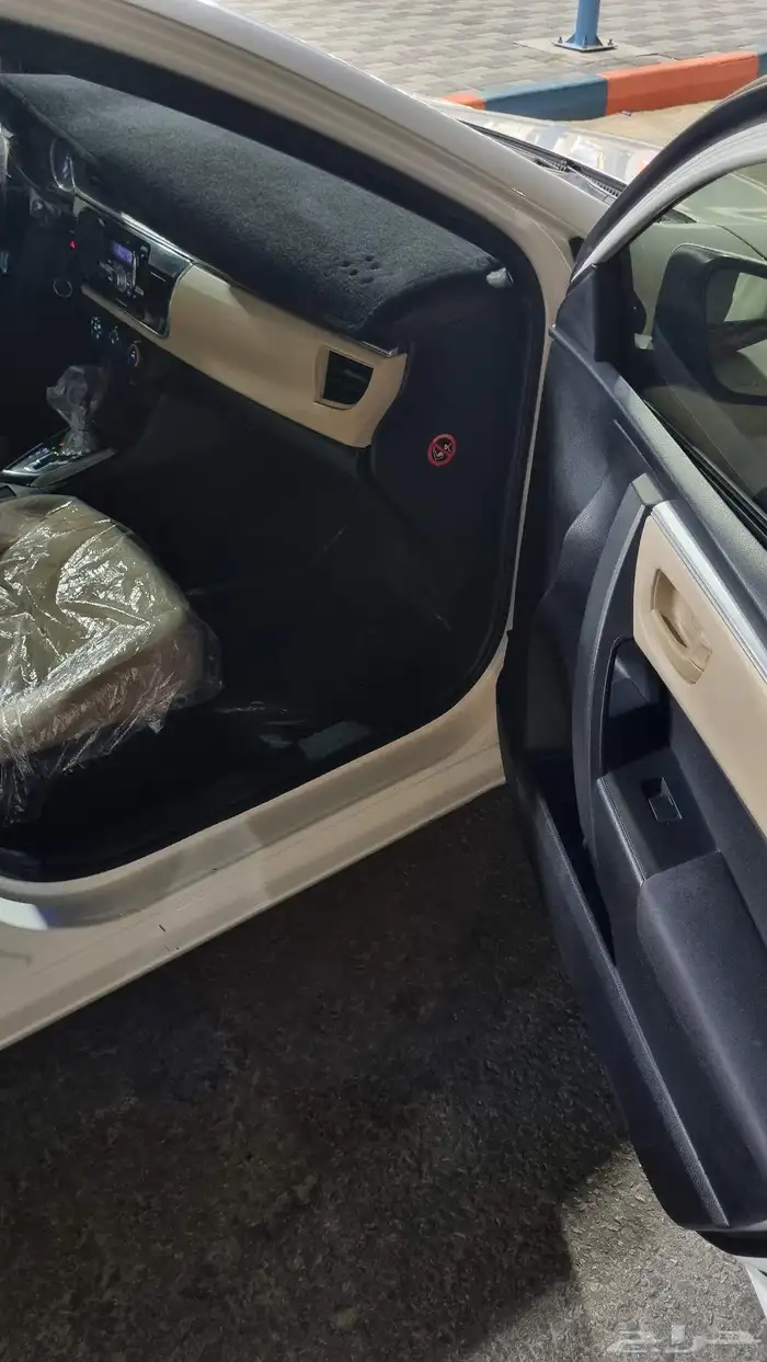 كورولا 2015 للبيع 9