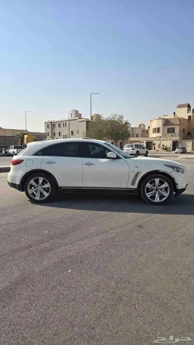 انفينيتي QX70s موديل 2014 8 سلندر 5.0L دبل و ممشى قليل جدا index