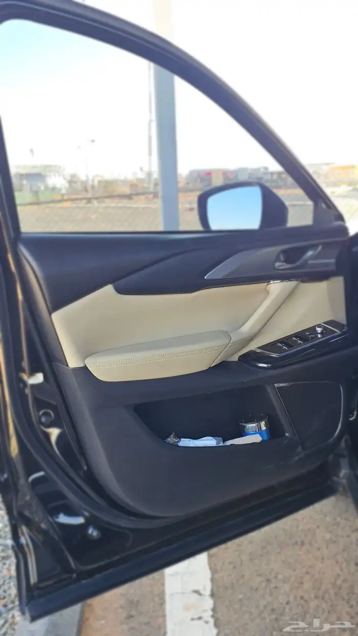 للبيع مازدا cx9 2018 اللون اسود 33