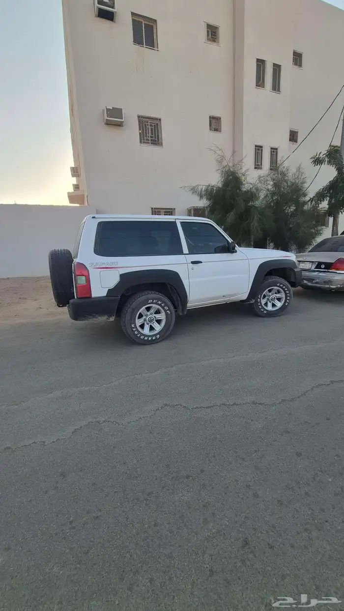 نيسان باترول 4