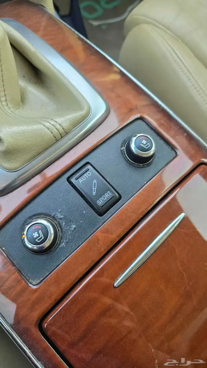 انفينيتي QX70s موديل 2014 8 سلندر 5.0L دبل و ممشى قليل جدا 27