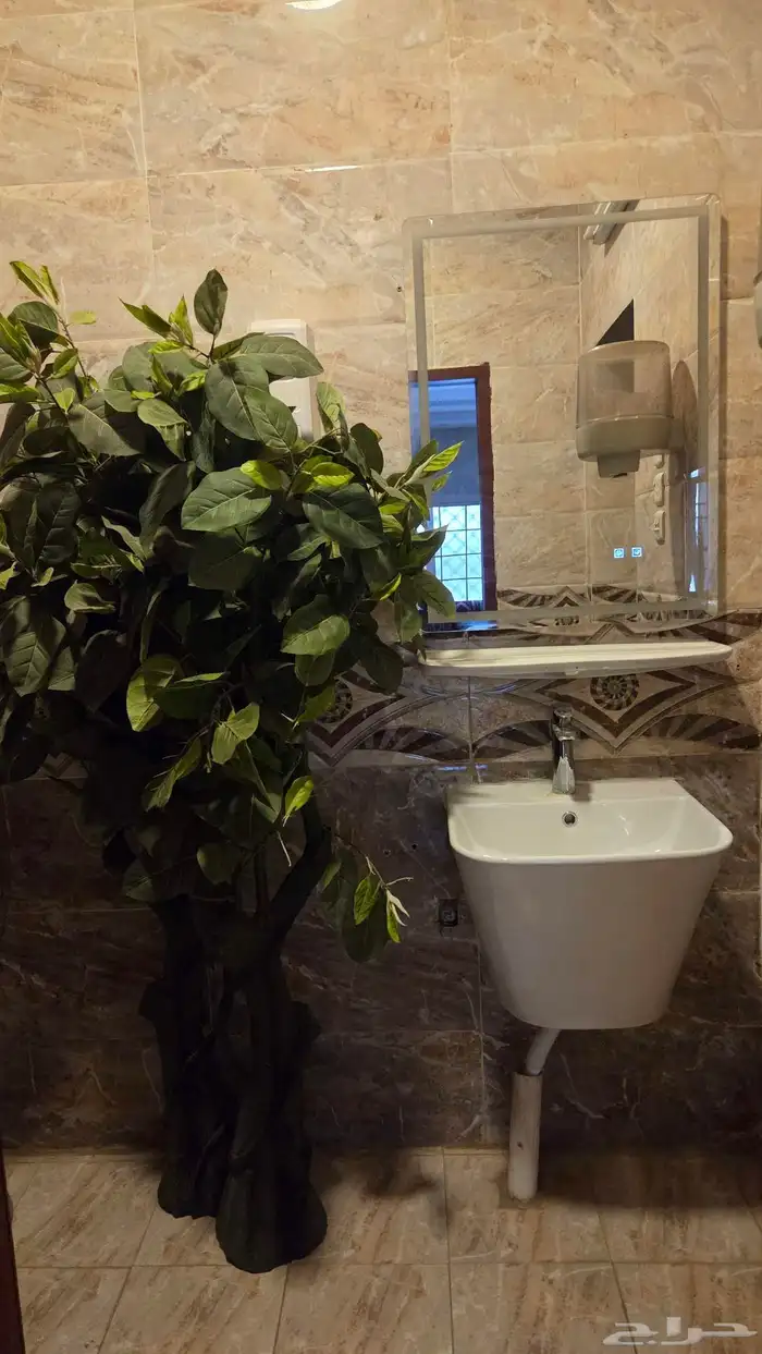 استراحة متميزه للإجار السنوي المخواه 8