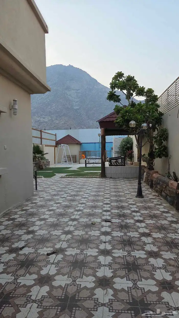 استراحة متميزه للإجار السنوي المخواه 1