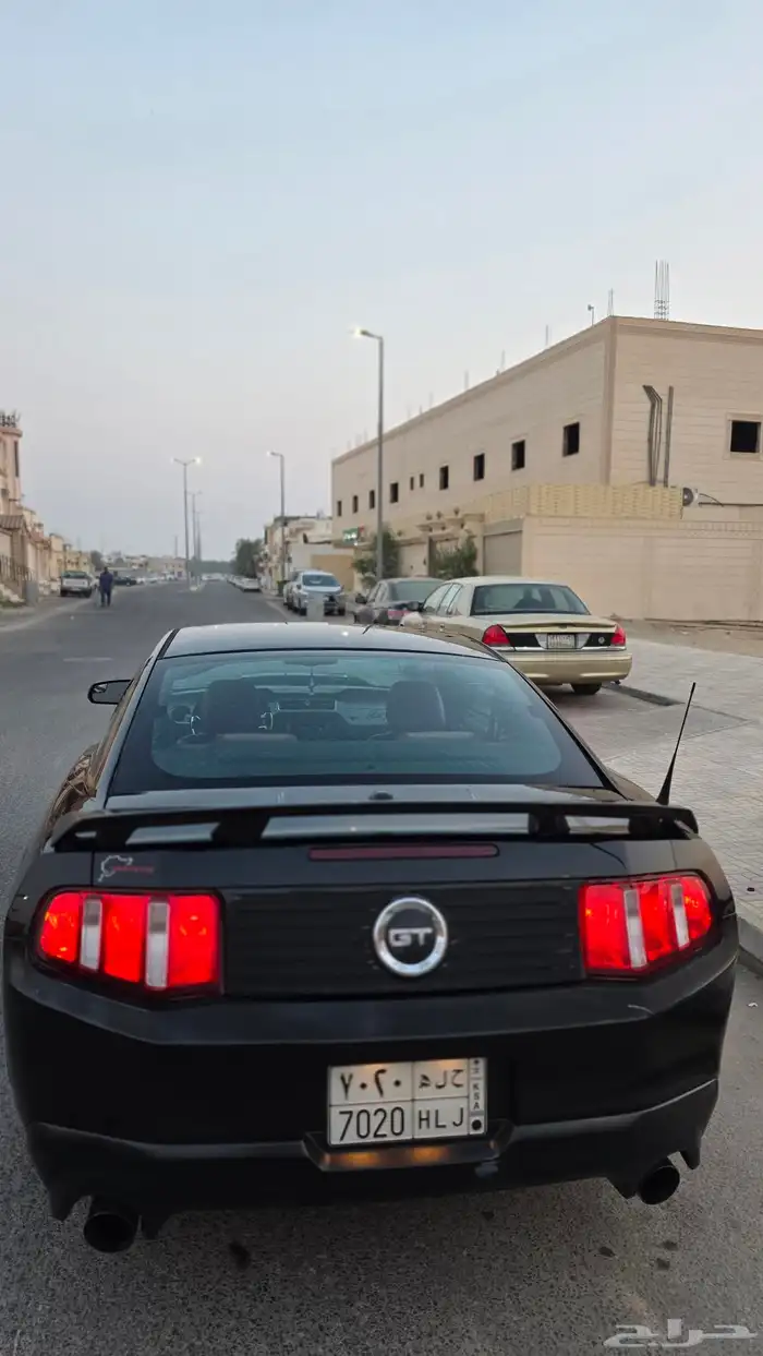 موستنق 2011 (5.0) قير عادي 3