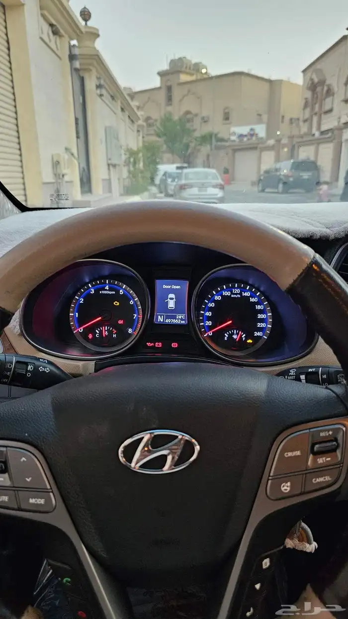 هونداي جراند سنتافيه 2015 30