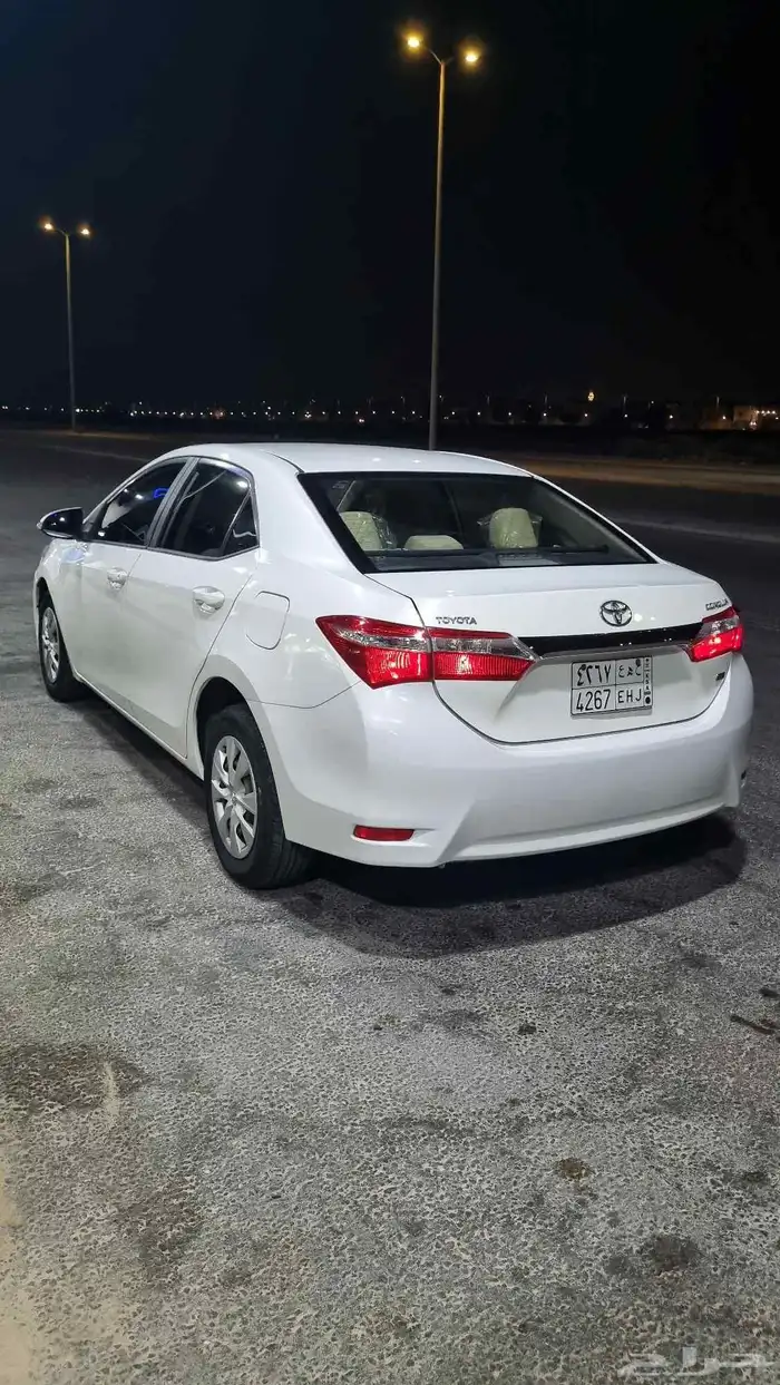 كورولا 2015 للبيع 2