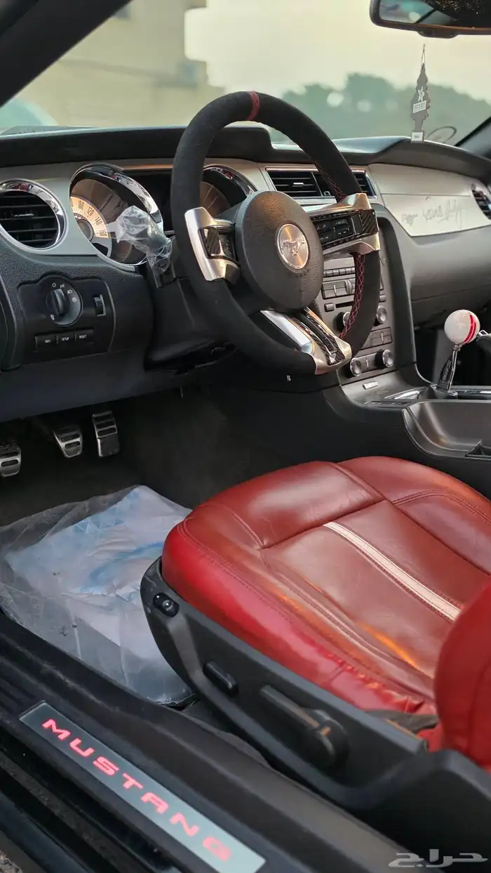 موستنق 2011 (5.0) قير عادي 9