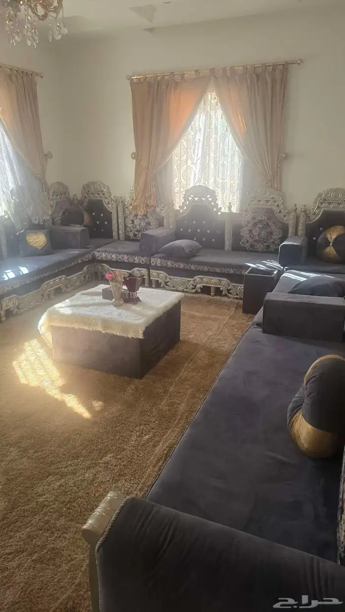 كنب مستعمل للبيع في حي الإسكان ب2000 5