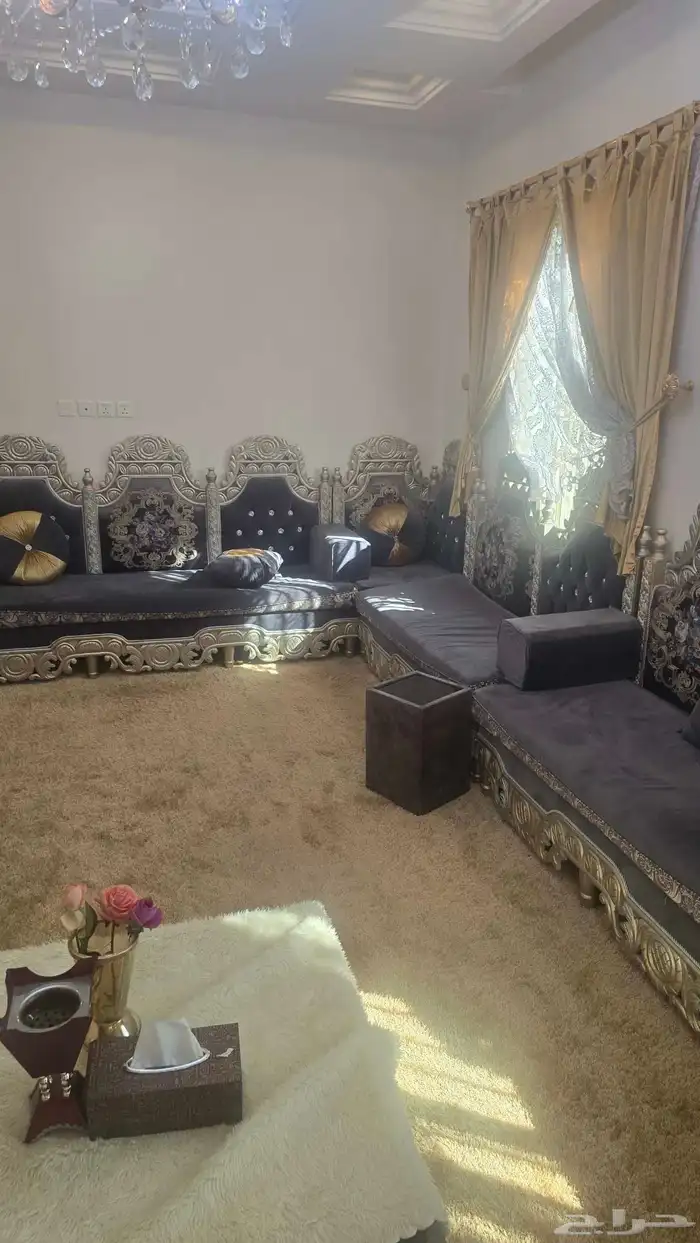 كنب مستعمل للبيع في حي الإسكان ب2000 3