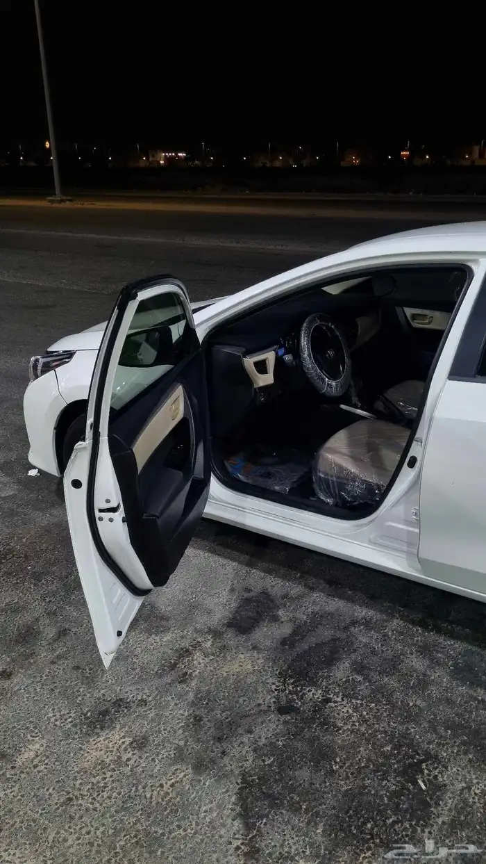 كورولا 2015 للبيع 6