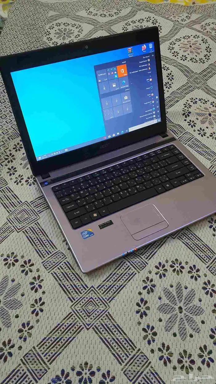 لاب توب ايسر كور i3 بشاشة 14 بوصة نظيف 3