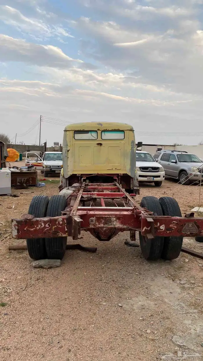 وايت حصنان للبيع موديل 70 3