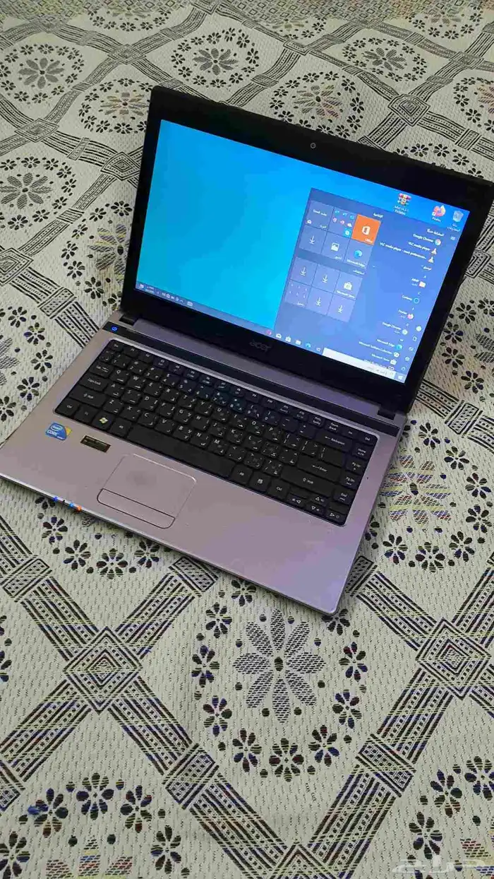 لاب توب ايسر كور i3 بشاشة 14 بوصة نظيف 4
