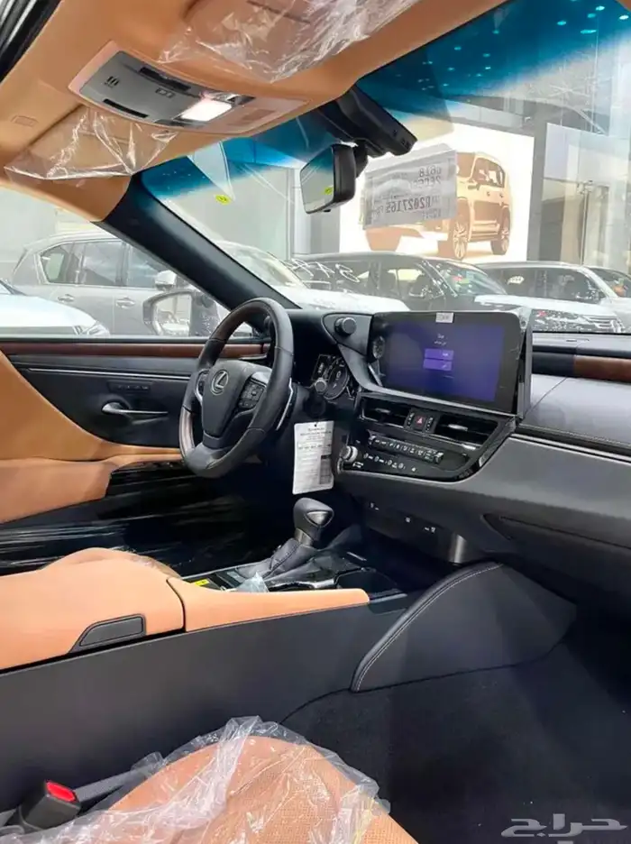 لكزس ES 2025 جميع الفئات كاش واقساط بنوك 10