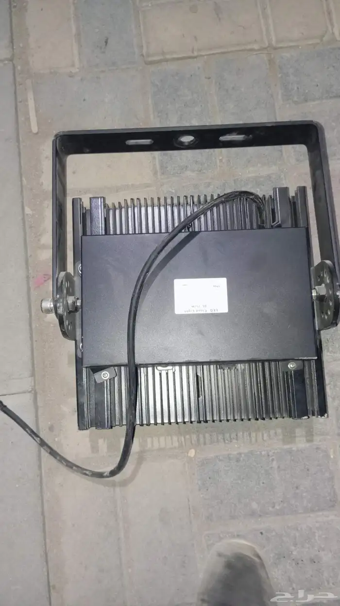 لمبه كشافه كبير للبيع اعلى سوم 2