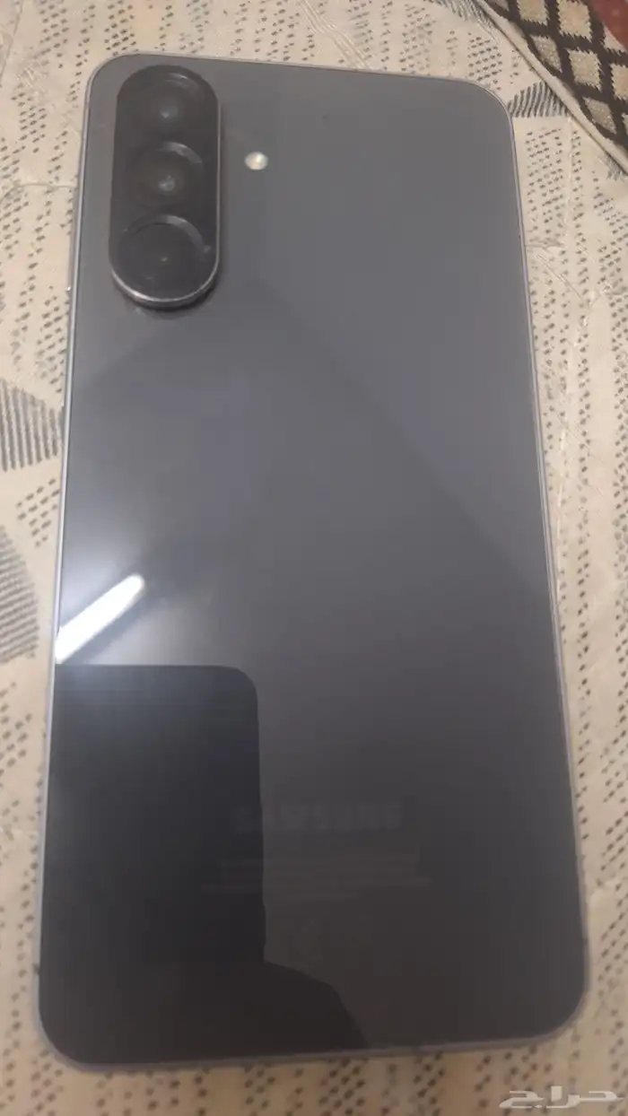 الجوال باقي جديد استخدمته شهر والجوال لايوجد فيه اي كسر 0