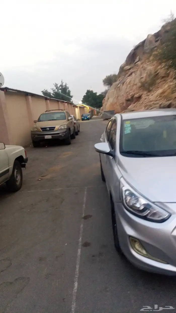 اكسنت للبيع الموديل 2016مفحوص ومجدد الممشى 391رقم 1