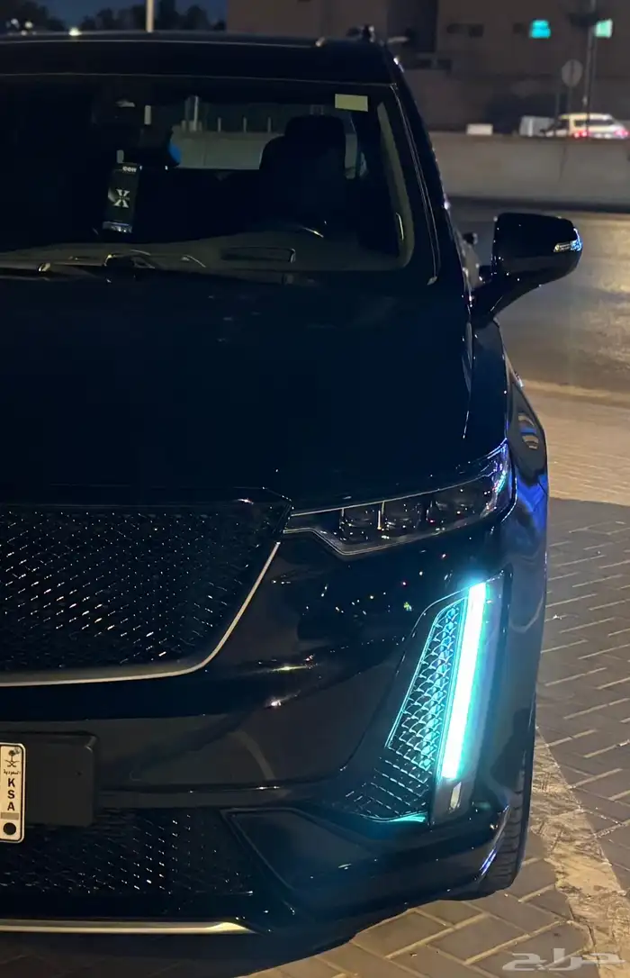 كاديلاك Sport فل الفل مواصفات نادره (ممشى قليل) 29