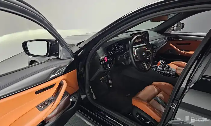 BMW M5 Competition 2022 8