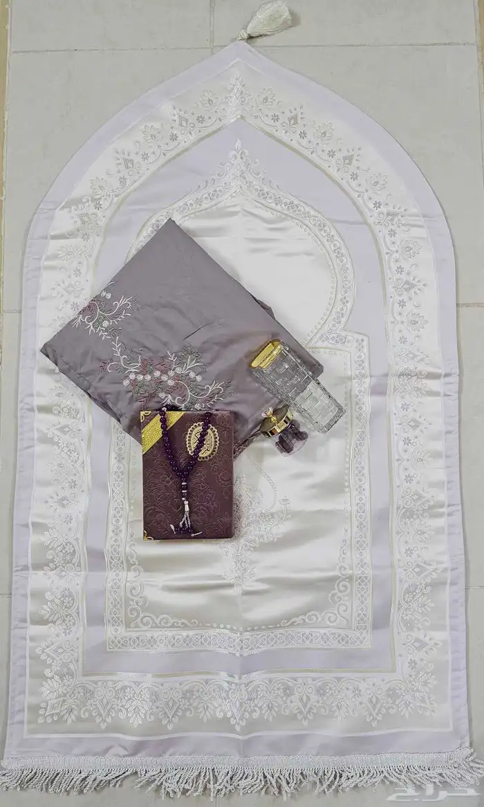 اطقم صلاة شرشف دبل كلوش ومطرز ومكسر 28