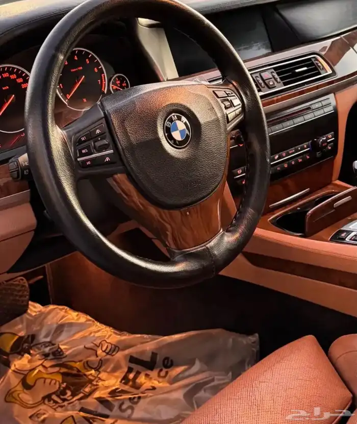 بي إم موديل 2009 فل اوبشن 750 8