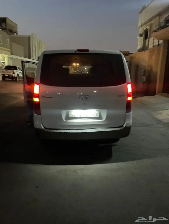 فان اتش ون 2014 نظيف 12 مقعد للبيع 2