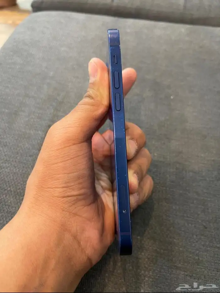 ايفون 12 العادي 1