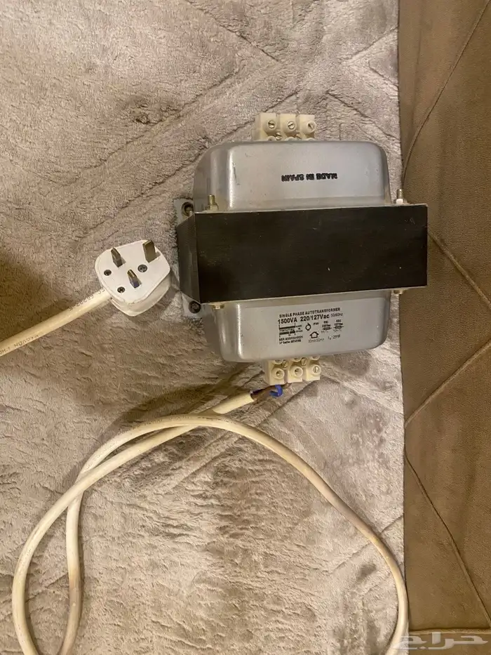 محول كهرباء اسباني 0