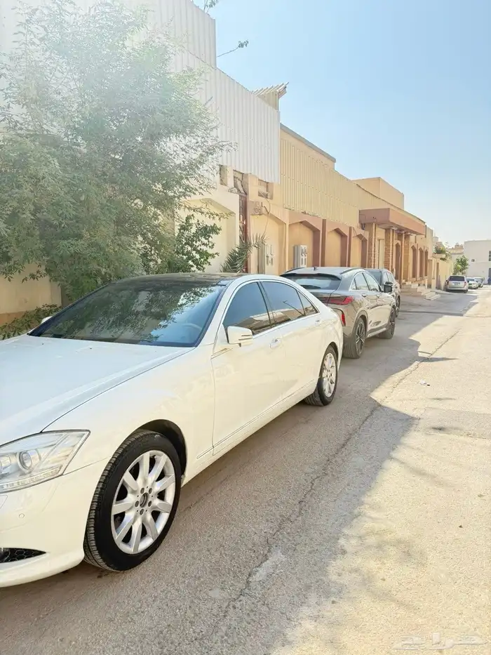 مرسيدس بانورما 8