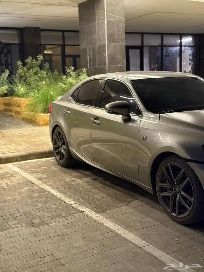 لكزس 2015 F Sports 5