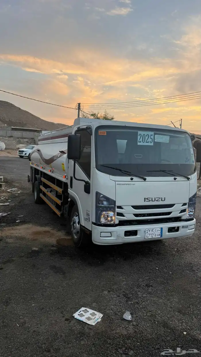 دينه ديزل مشاريع نيوم 1