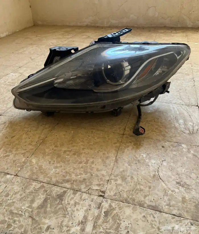 شمعات مازدا 9 C جوزين نوعها عادي للبيع على السوم 1