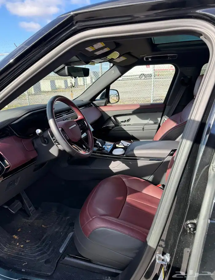 Range Rover Sport Dynamic HSE 2025 3