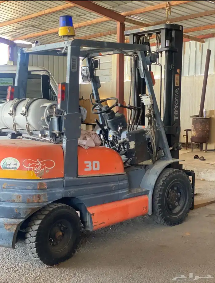 رافعه شوكيه تويوتا بنزين و غاز 1